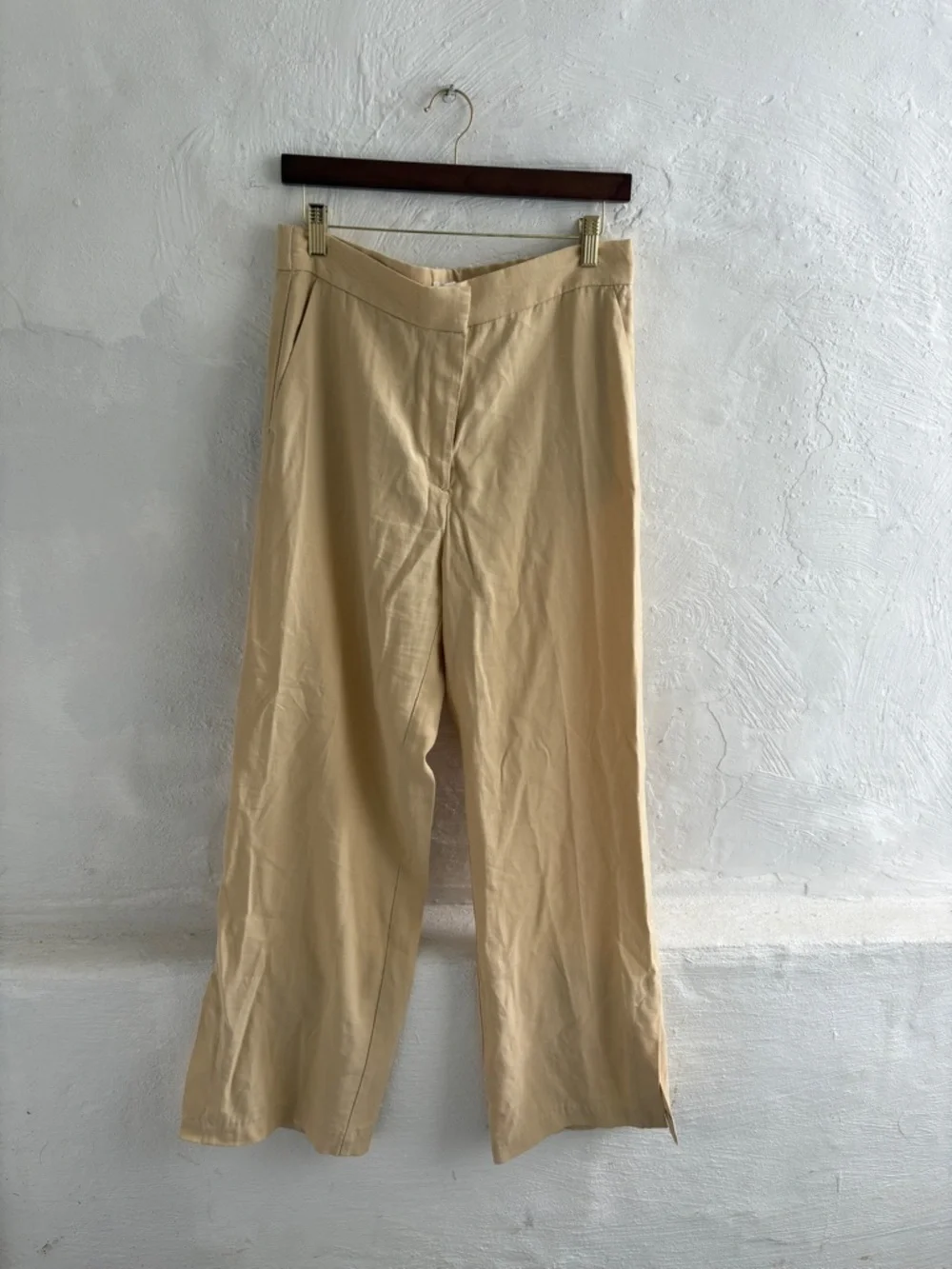 H&M size 10 linen blend banana trousers